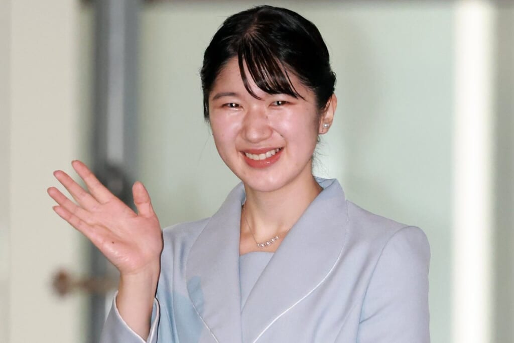 愛子さま シンガポールご訪問前に会話術にも変化が…周囲を驚かせる「ユーモアの進化」
