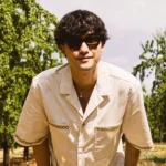 「しんどかったんだなぁ」元“旧ジャニ”アイドル　体調不良で活動休止→芸能界引退→超短髪＆ヒゲで“ワイルド”化→雰囲気一変の“穏やか”近影にファン歓喜