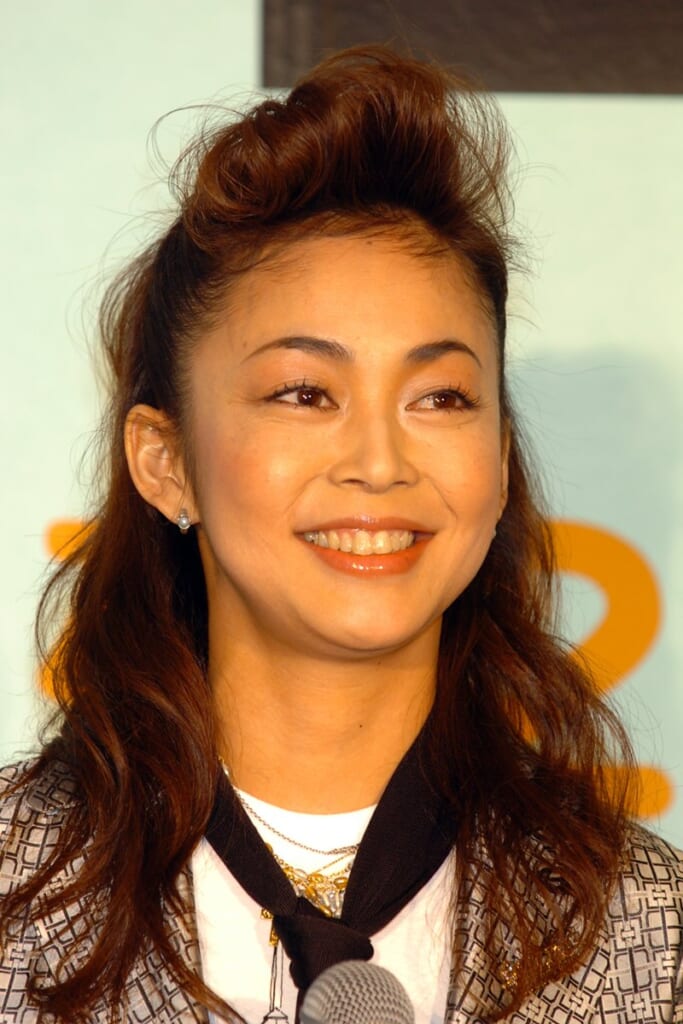 《全盛期では考えられない姿》消えた元バラエティ女王　無期限休養→事務所解雇→タオル1枚の6分“脱ぎ”ロケの現実