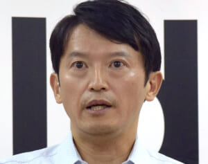 「逃げるんですか！」斎藤知事　会見質問途中の“退出劇”に記者怒号で騒然…告発文書問題巡り「虚偽答弁」の指摘も