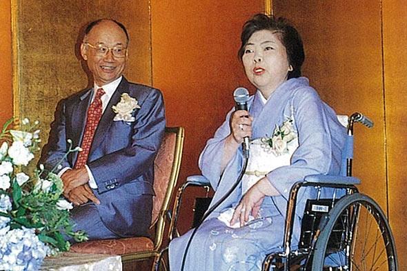 ノーベル賞の大村智さん 義兄明かす 亡き妻の献身37年 女性自身