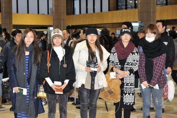 Kara メンバー5人で日本来日 解散問題は 金浦空港 羽田空港 メンバーphoto全公開 女性自身